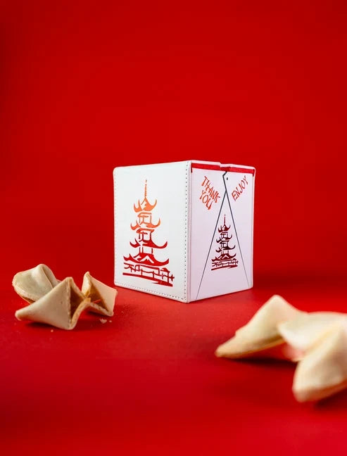 Sleevechief - China To Go Deckbox